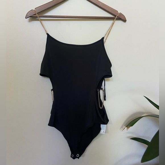 🔸 Forever 21 🔸 chain cutout bodysuit - Picture 4 of 11